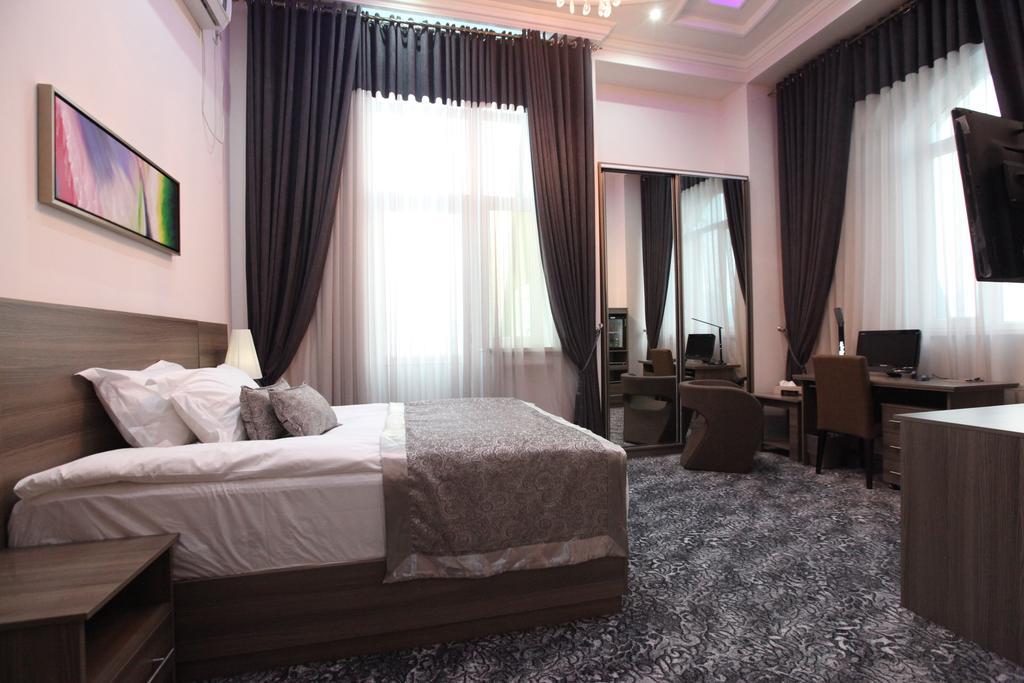 Lotte Palace Душанбе Екстер'єр фото